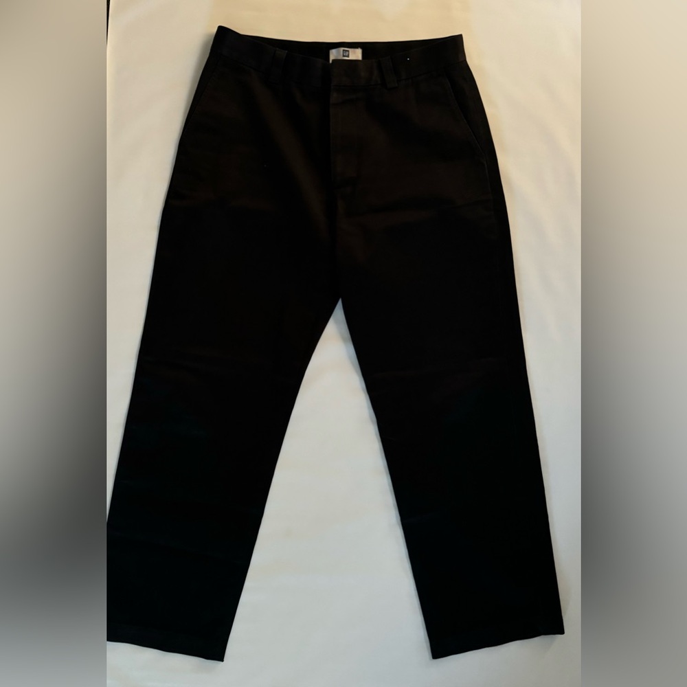 GAP Men’s Black Flat Front Chinos Khakis 34x32